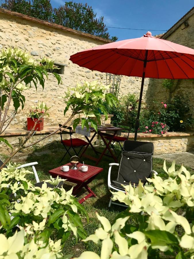 L Escale En Beauce Bed and Breakfast Maisons  Εξωτερικό φωτογραφία